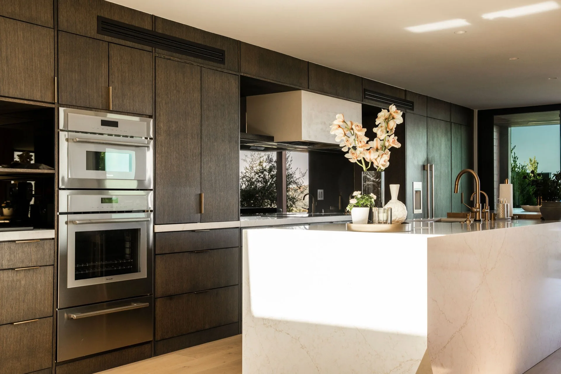 Pacific Palisades open-plan main floor remodel