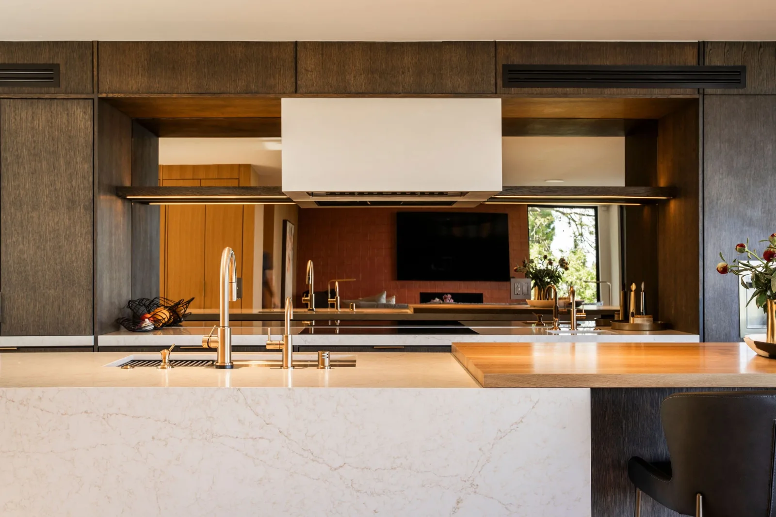 Compact Kitchen Remodel in Calabasas